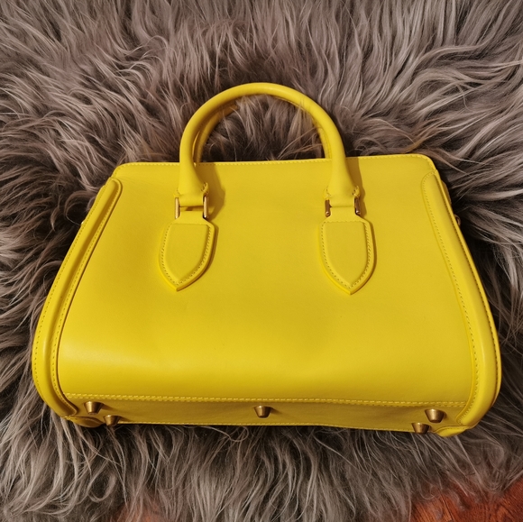 Alexander McQueen top handle leather bag - Picture 8 of 8
